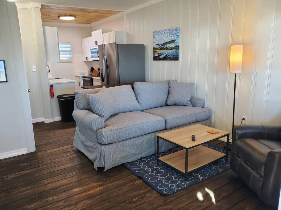 Camp St. Cabanas Unit 3 On Lake Dora タバレス エクステリア 写真